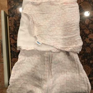 Halo sleep sack light weight material pink